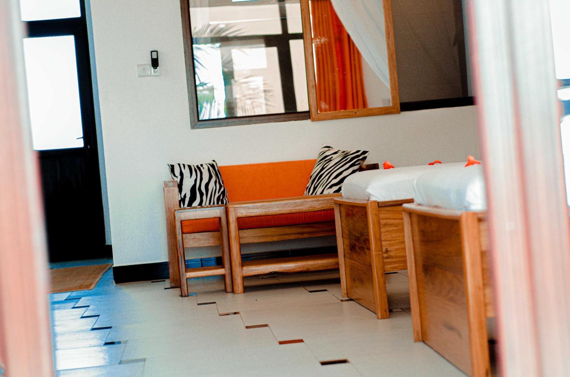Mnarani Beach Cottages Nungwi Bagian luar foto